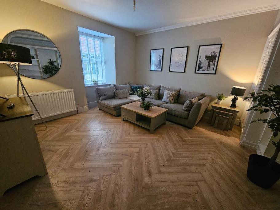Hollyjess Hoose Villa Странрер Екстериор снимка